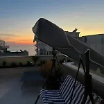 Stresni S Terasou, Zahradou A Vyhledem Na Apartman *