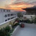 Stresni S Terasou, Zahradou A Vyhledem Na Durrës